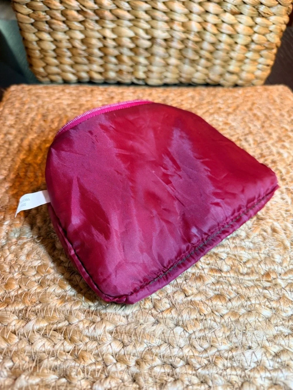 ipsy Green Velvet Makeup Pouch with Gold Charm and Maroon interior